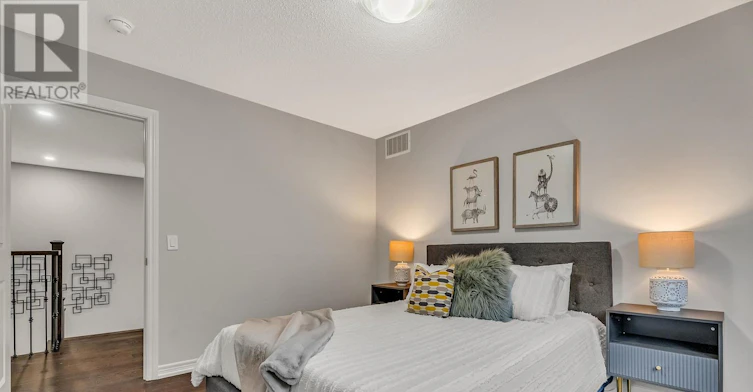 40 Britannia Avenue E, Oshawa, ON, L1L 0C1 - 44