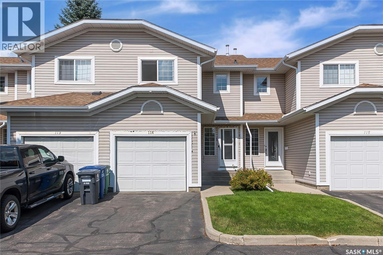 114-212 La Ronge Road, Saskatoon, SK, S7K 8E5