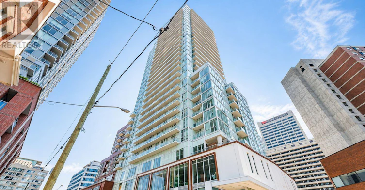 2309-33 Helendale Avenue, Toronto, ON, M4R 0A4
