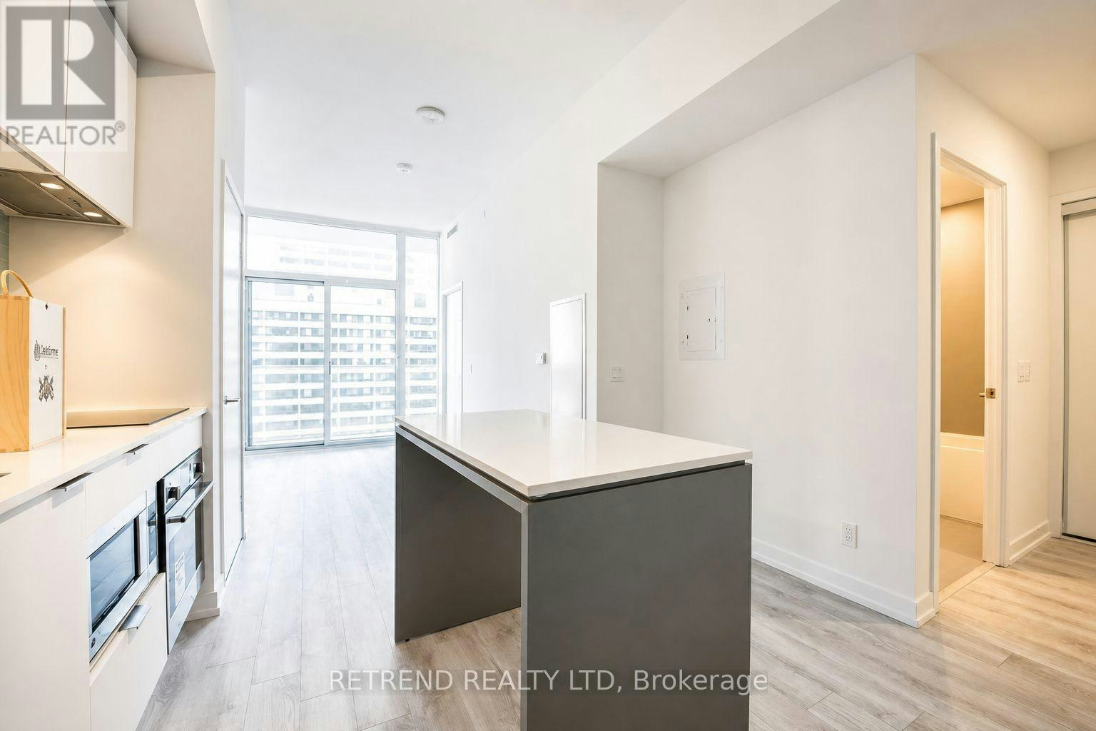 2309-33 Helendale Avenue, Toronto, ON, M4R 0A4 - 3
