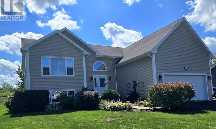 32 Terra Nova Drive