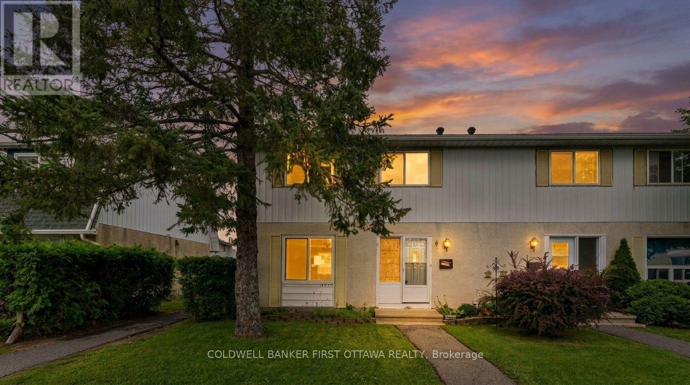 A-1532 Beaverpond Drive, Ottawa, ON, K1B 3R9