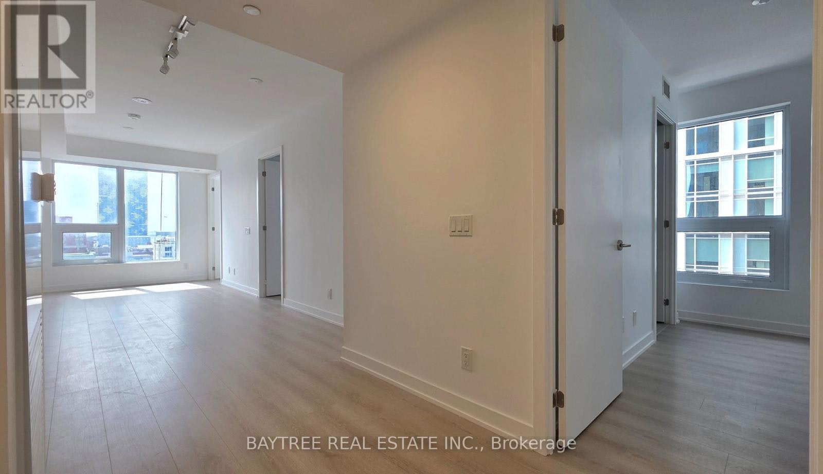 1611-100 Queen Street E, Toronto, ON, M5C 0B5 - 13