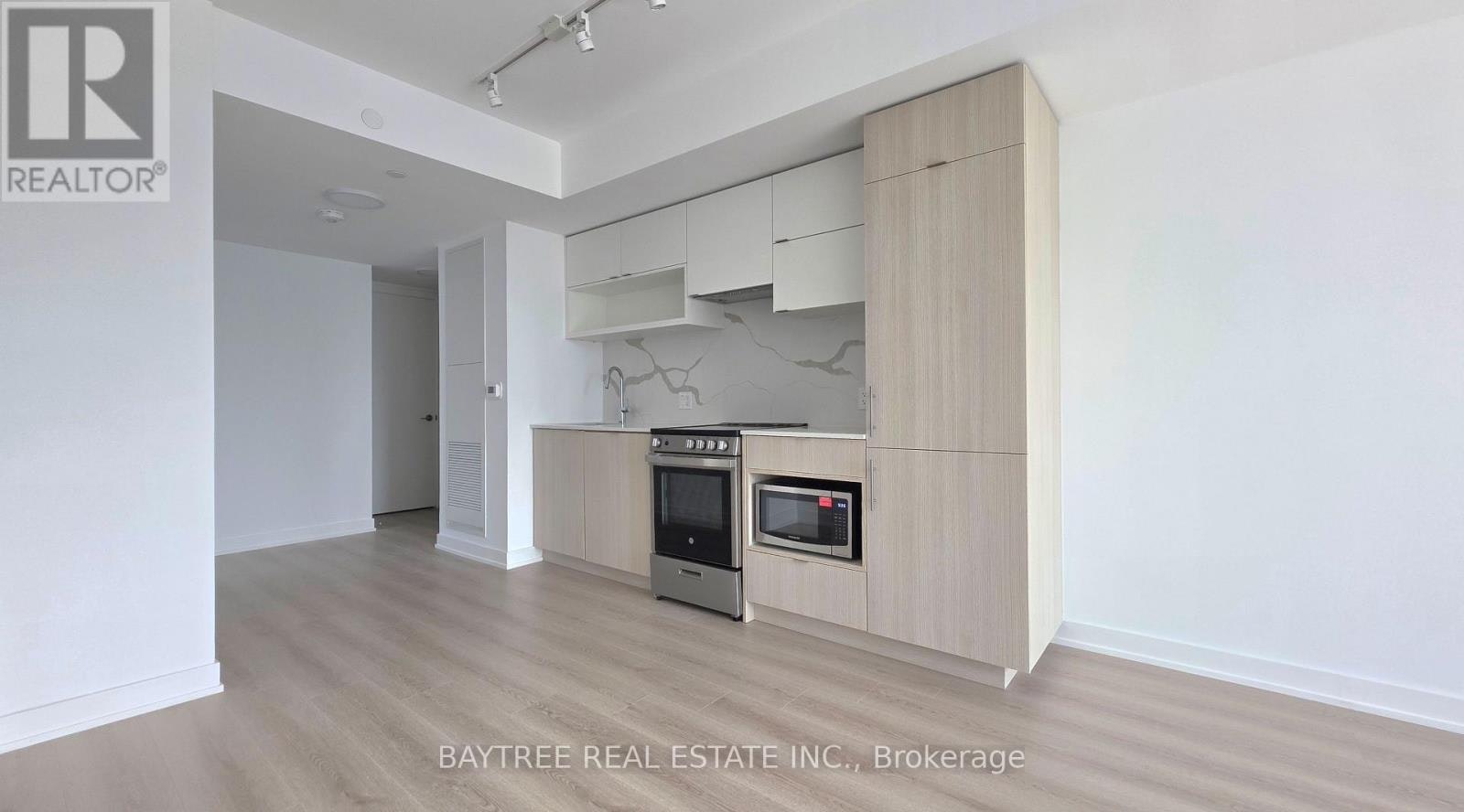 1611-100 Queen Street E, Toronto, ON, M5C 0B5 - 8