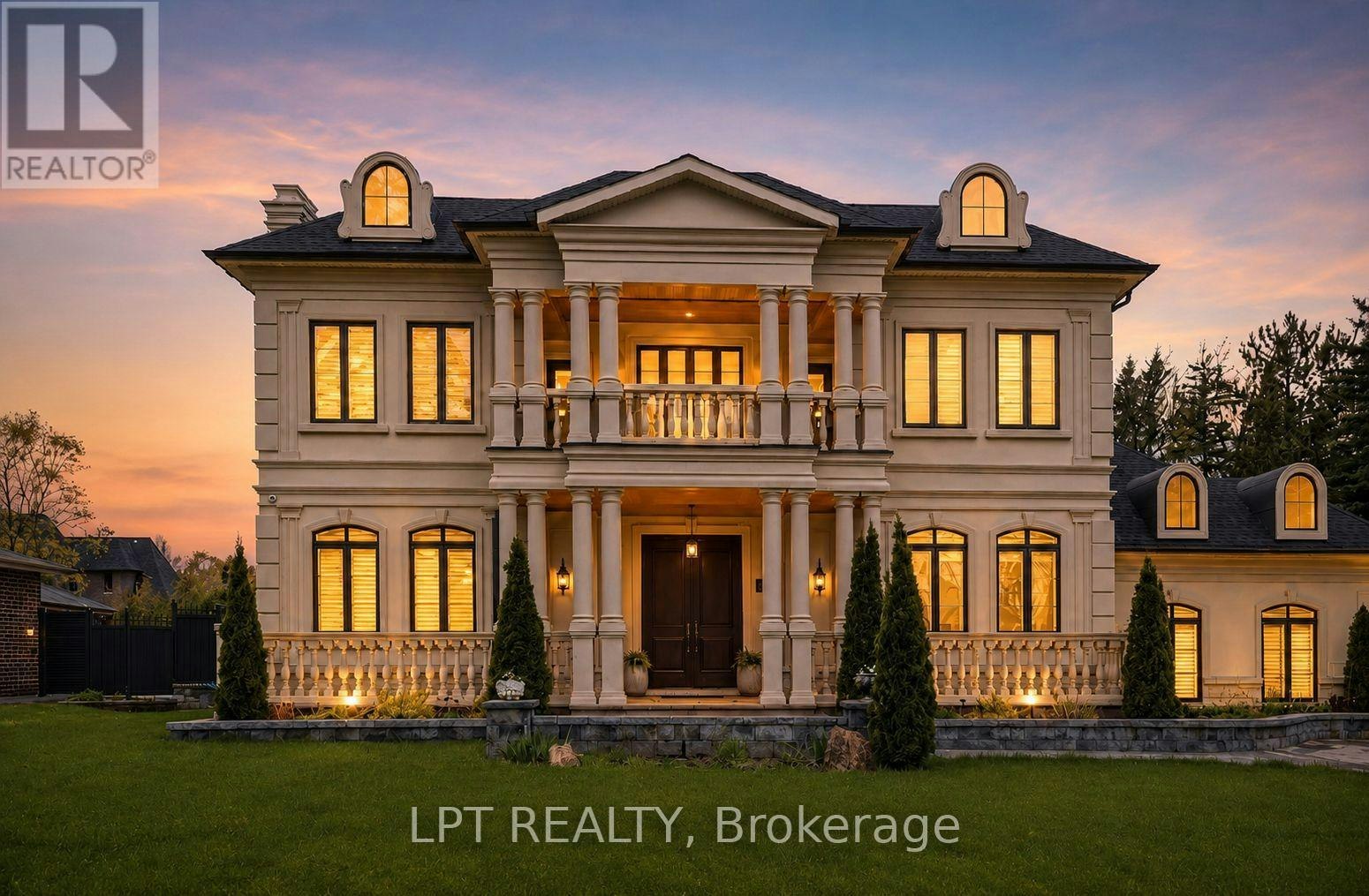 256 Patricia Drive, King, ON, L7B 1H3