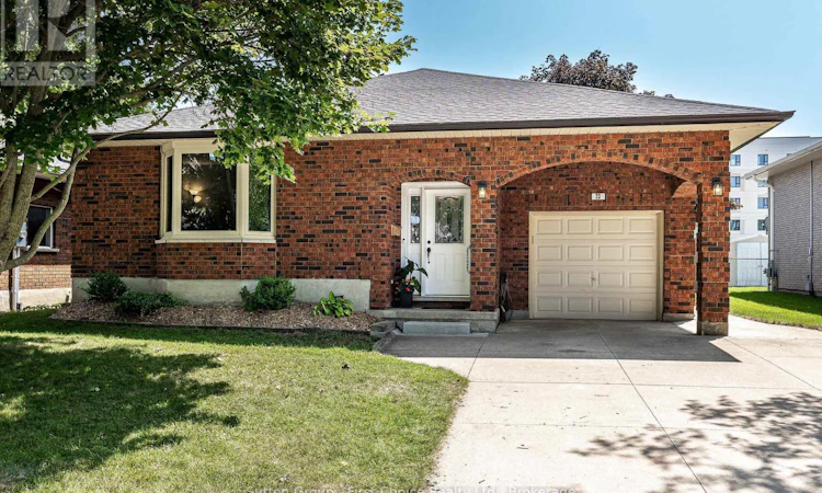 23 Sprung Court
