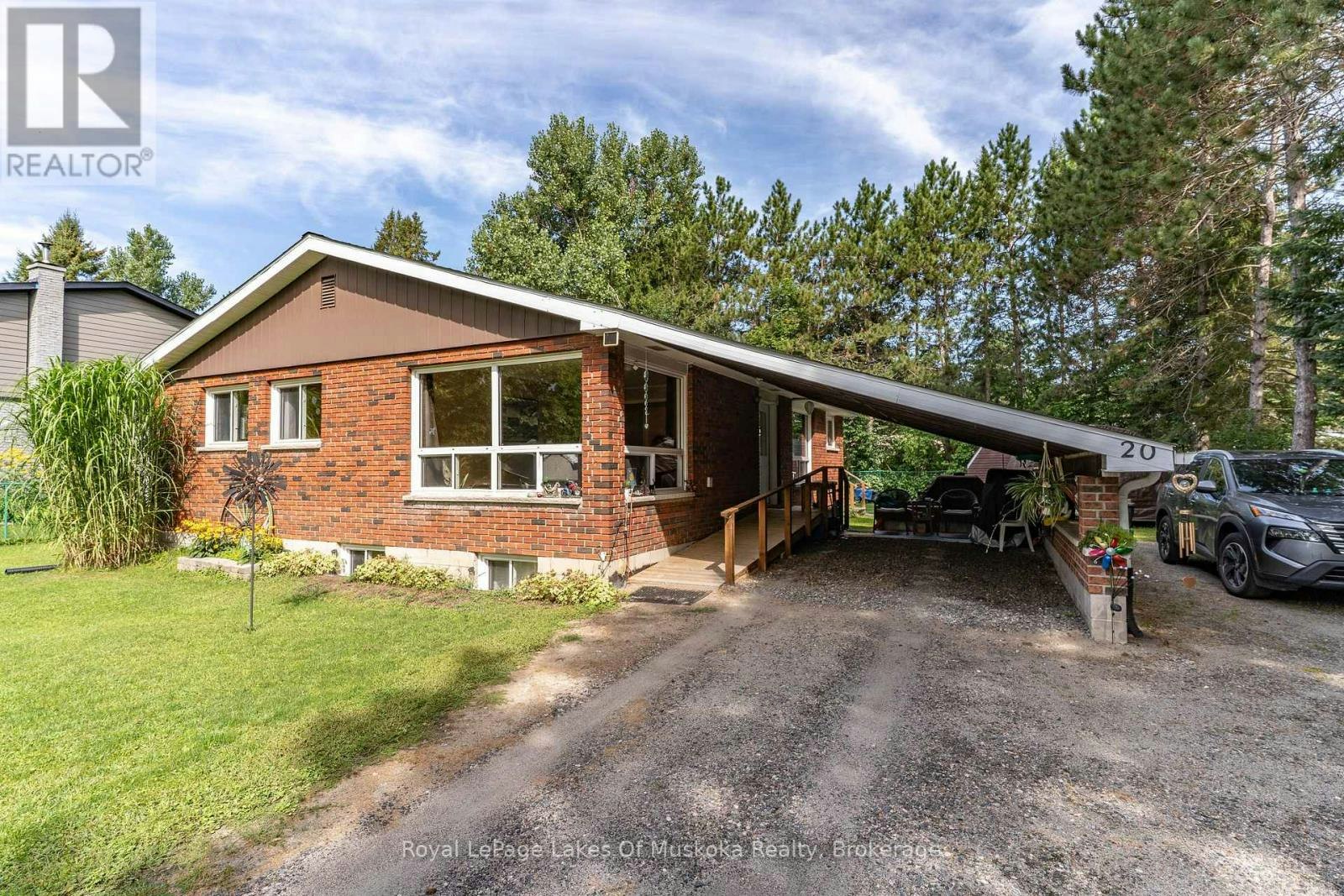 20 Sander Drive, Bracebridge, ON, P1L 1K6