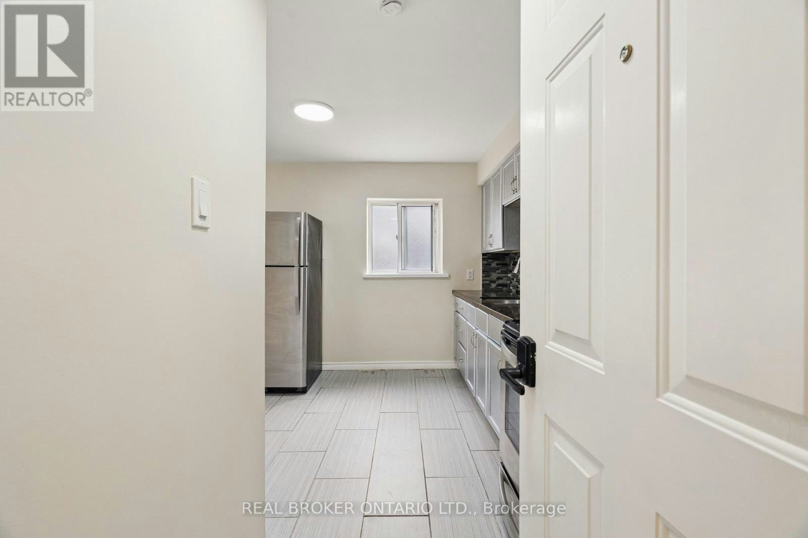 1B-1 Elgin Street N, Halton Hills, ON, L7J 2B2 - 5