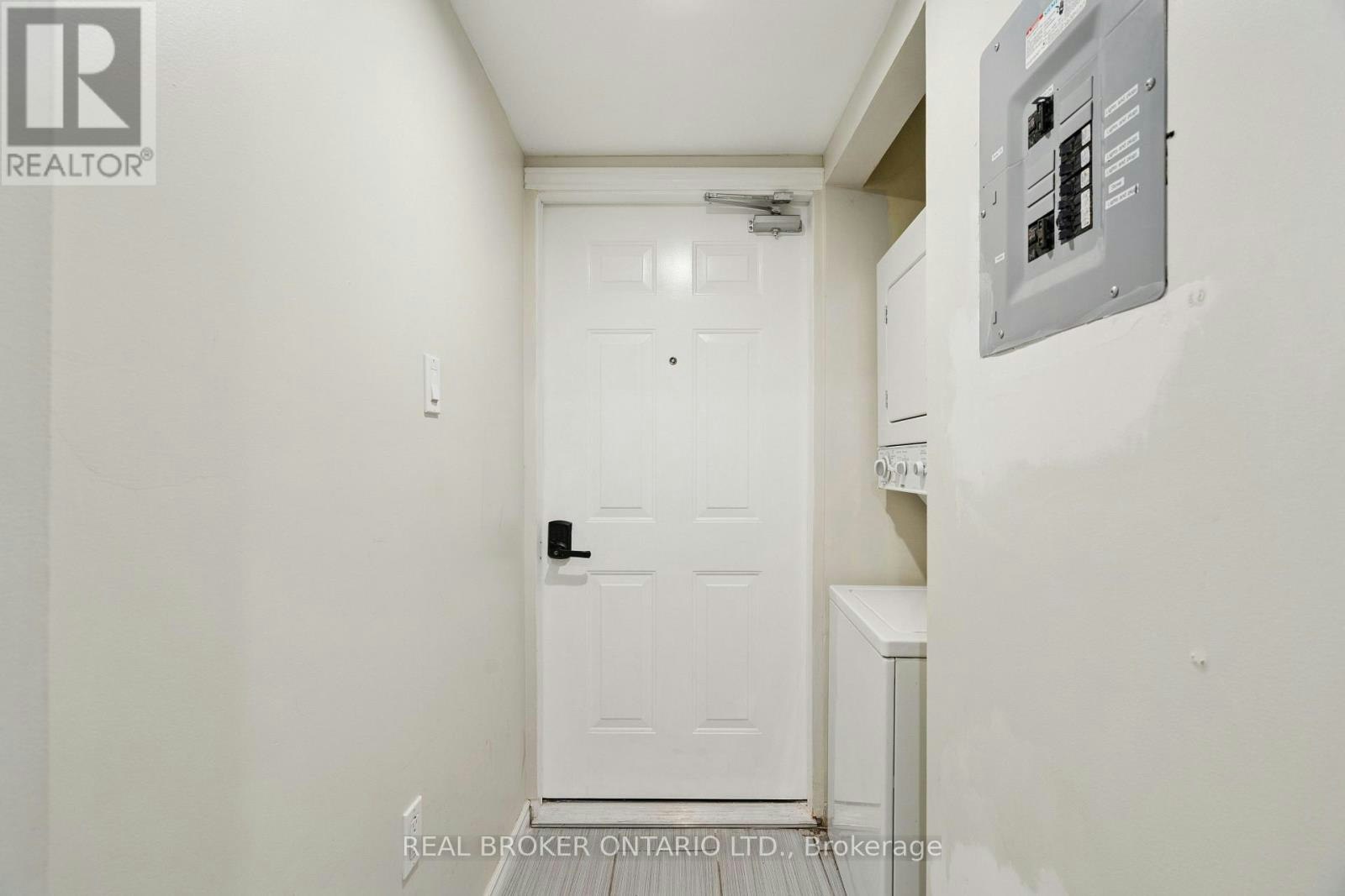 1B-1 Elgin Street N, Halton Hills, ON, L7J 2B2 - 4