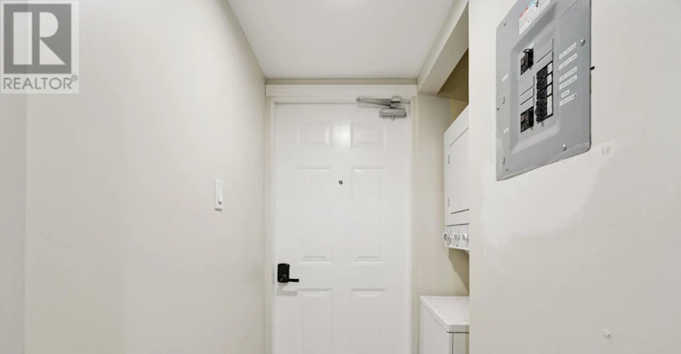 1B-1 Elgin Street N, Halton Hills, ON, L7J 2B2 - 4