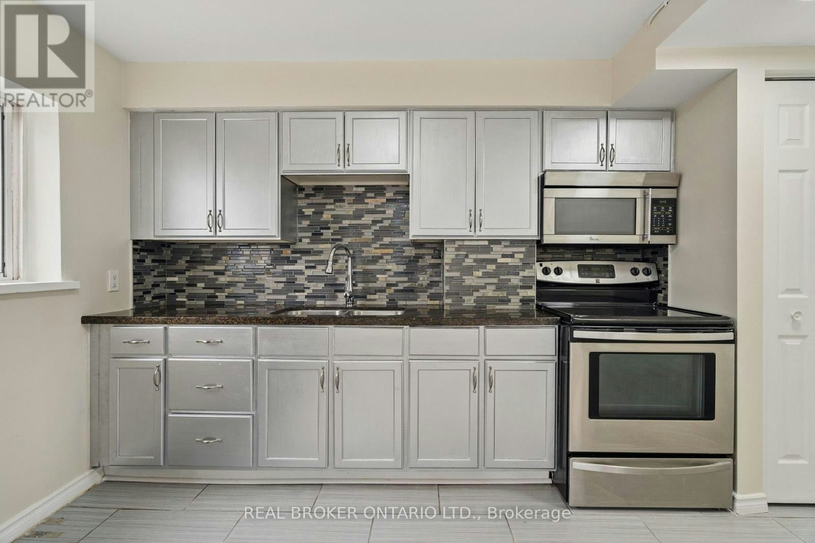 1B-1 Elgin Street N, Halton Hills, ON, L7J 2B2 - 9