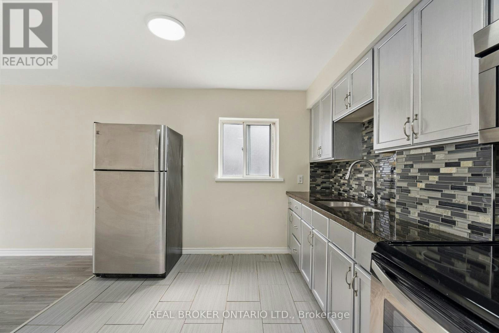 1B-1 Elgin Street N, Halton Hills, ON, L7J 2B2 - 13