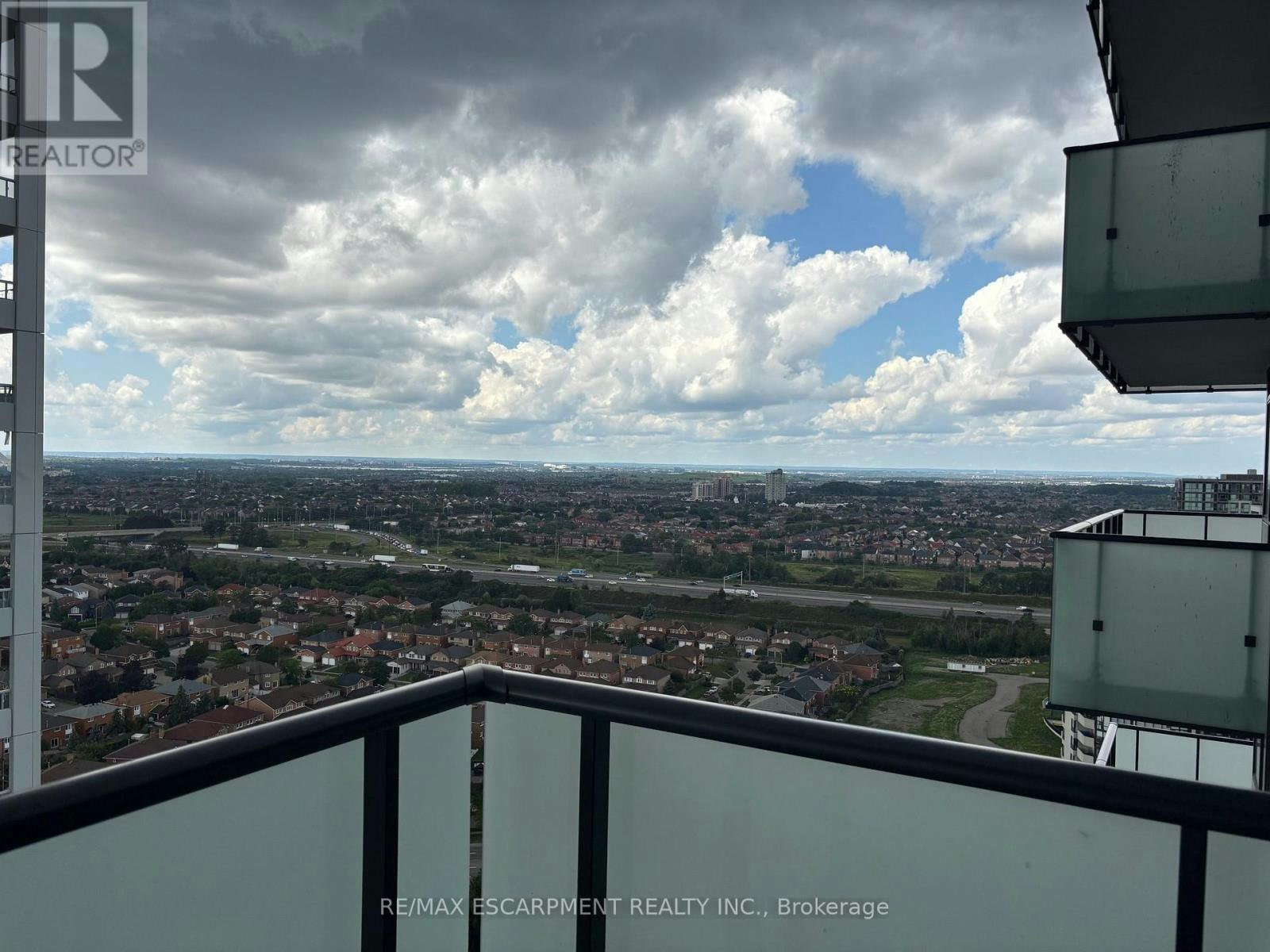 2211-4130 Parkside Village Drive, Mississauga, ON, L5B 0L7 - 9