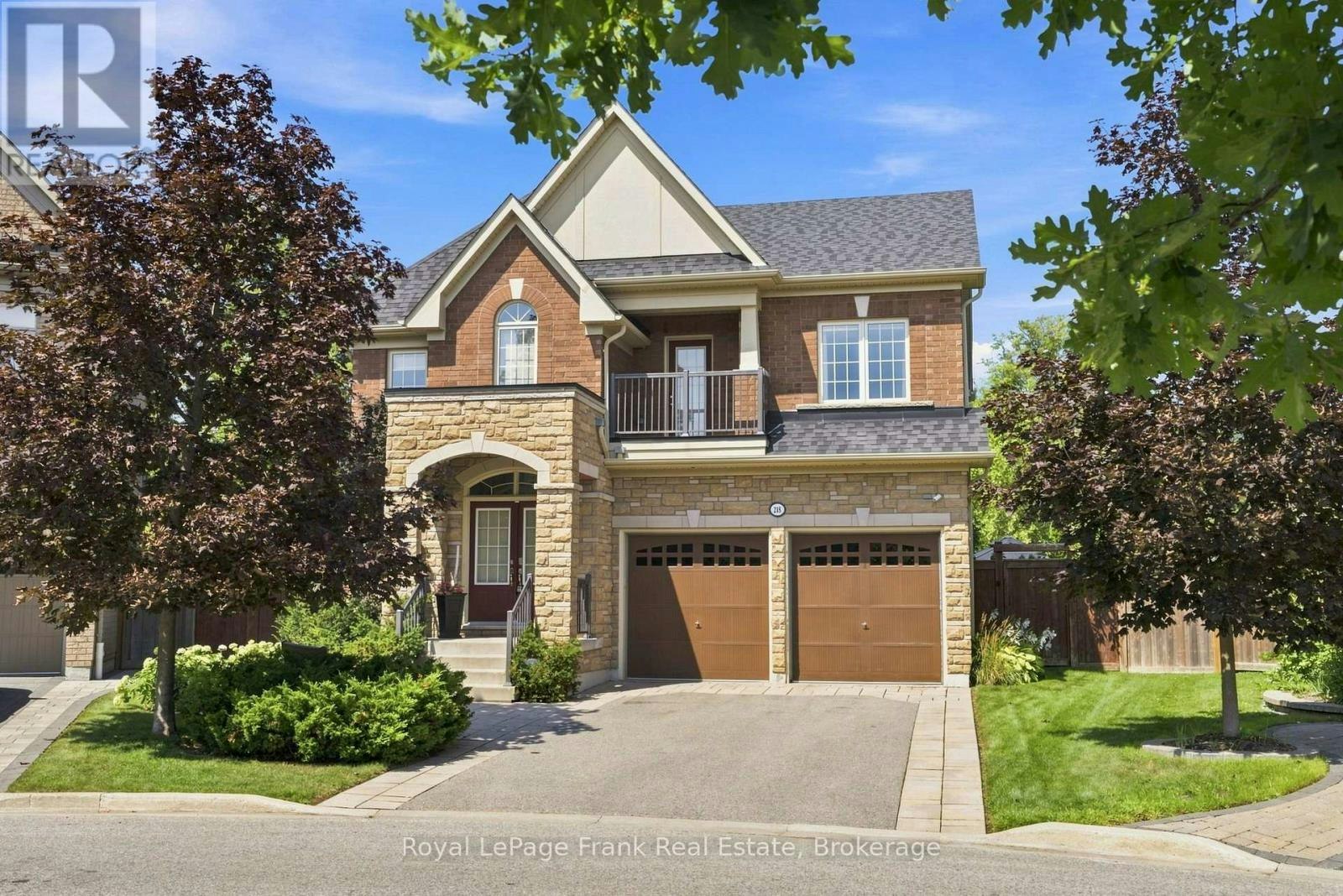 218 Arctic Actress Court, Oshawa, ON, L1L 0H3