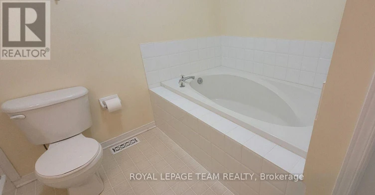 91 Scout Street, Ottawa, ON, K2C 4C9 - 5
