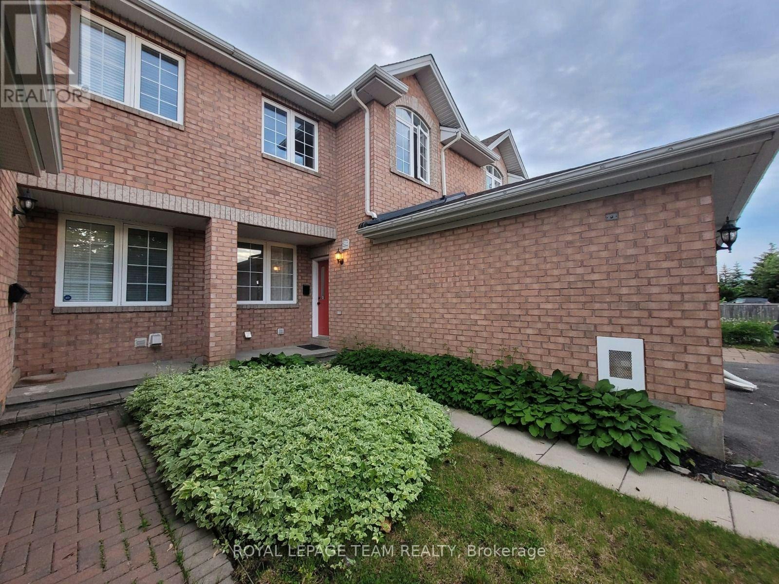 91 Scout Street, Ottawa, ON, K2C 4C9 - 2