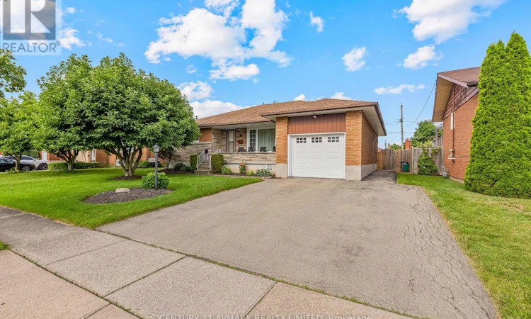 54 Classic Avenue