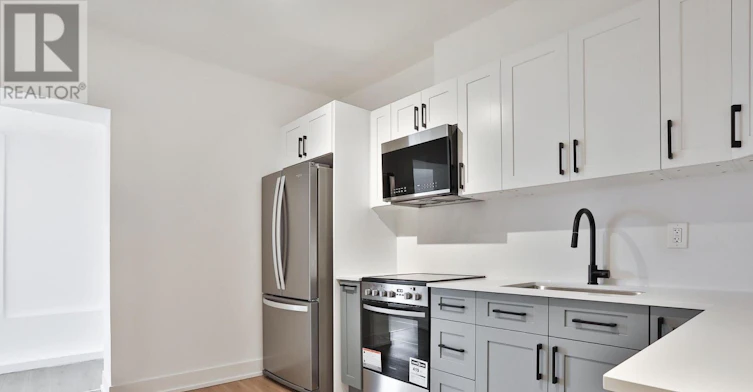 3F-552 College Street, Toronto, ON, M6G 1B1 - 2