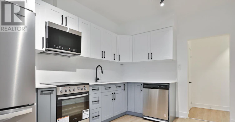 3F-552 College Street, Toronto, ON, M6G 1B1 - 3