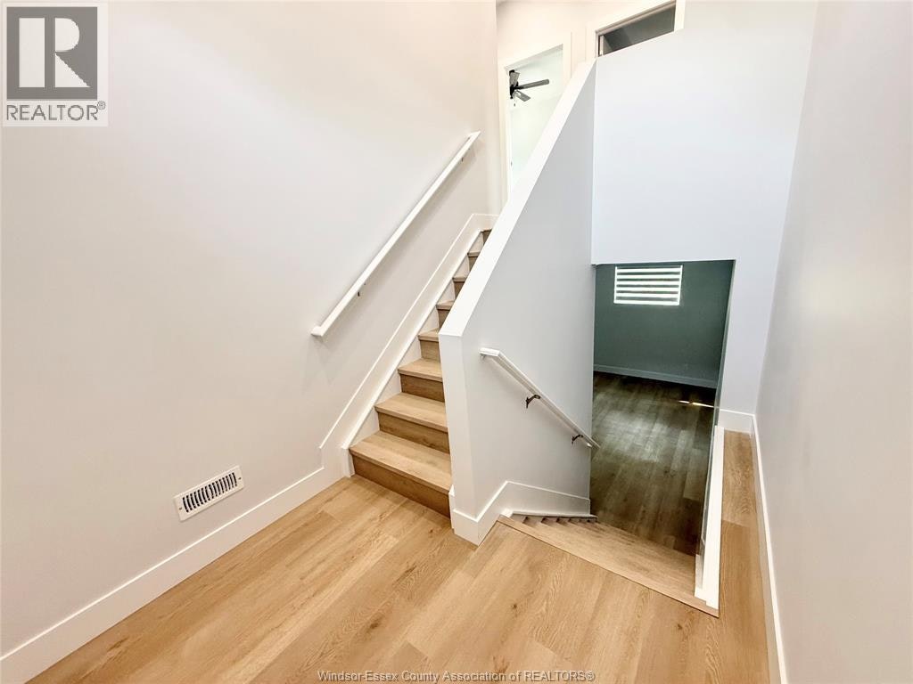 1740 Buckingham Drive, Windsor, ON, N8T 2A6 - 3