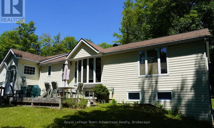 101 Carling Bay Road E