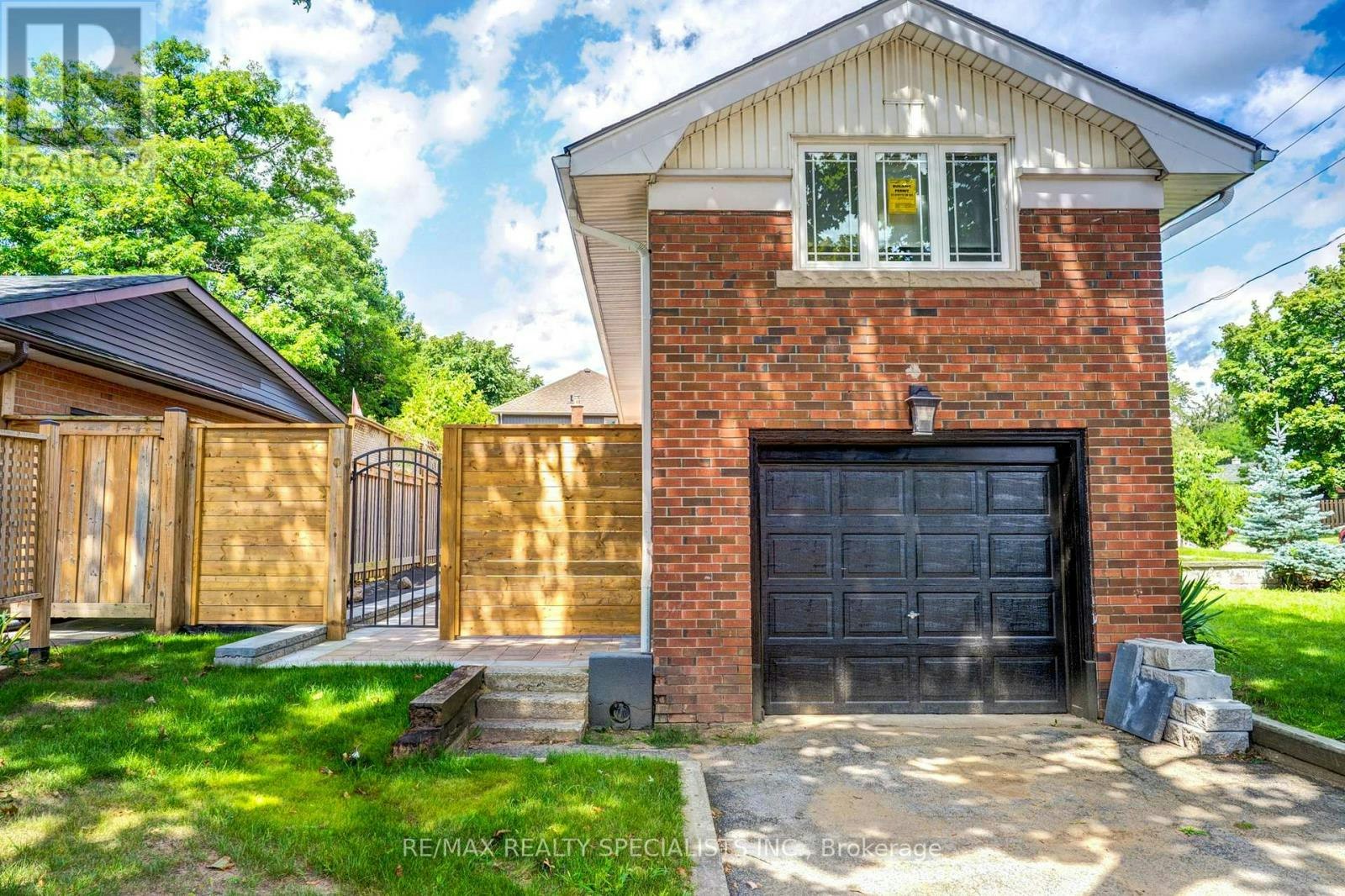MAIN-454 Mayzel Road, Burlington, ON, L7R 3C3 - 2