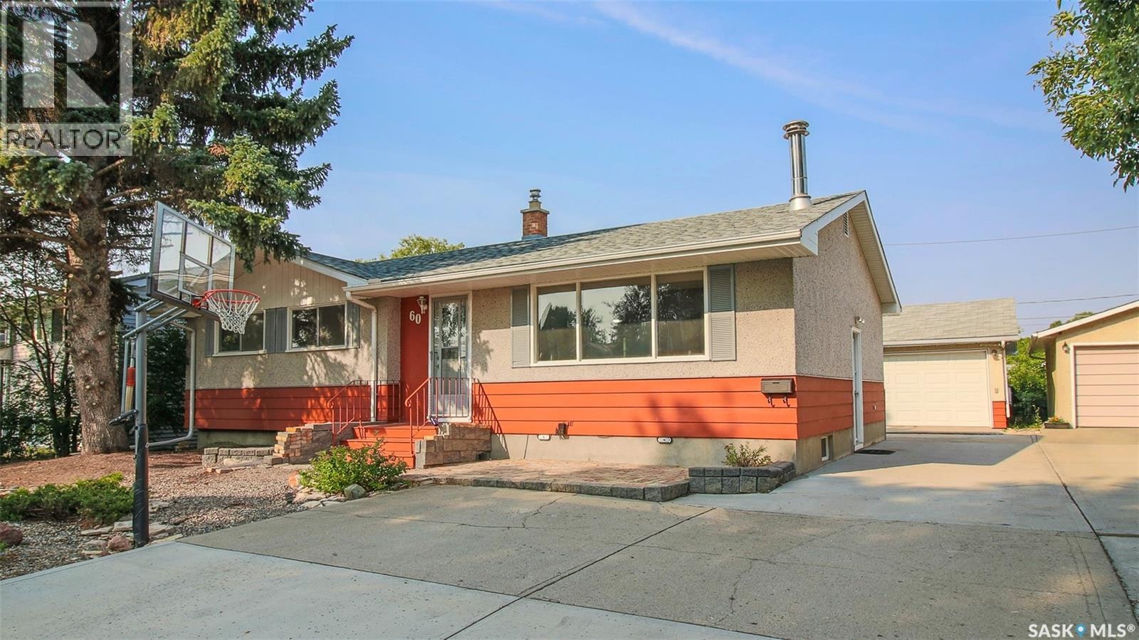 60 Gale Street, Regina, SK, S4R 4E1