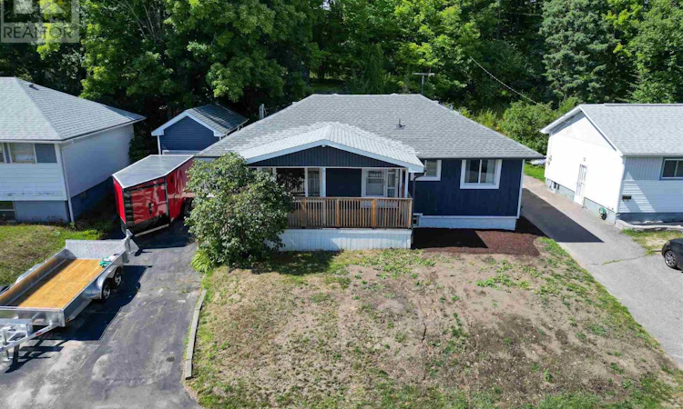44 Axmith Avenue