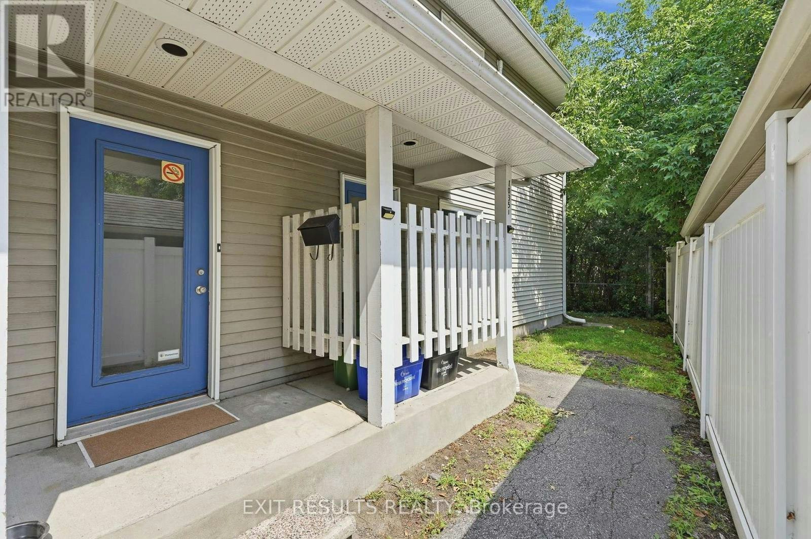 13-1035 Cummings Avenue E, Ottawa, ON, K1J 9K6
