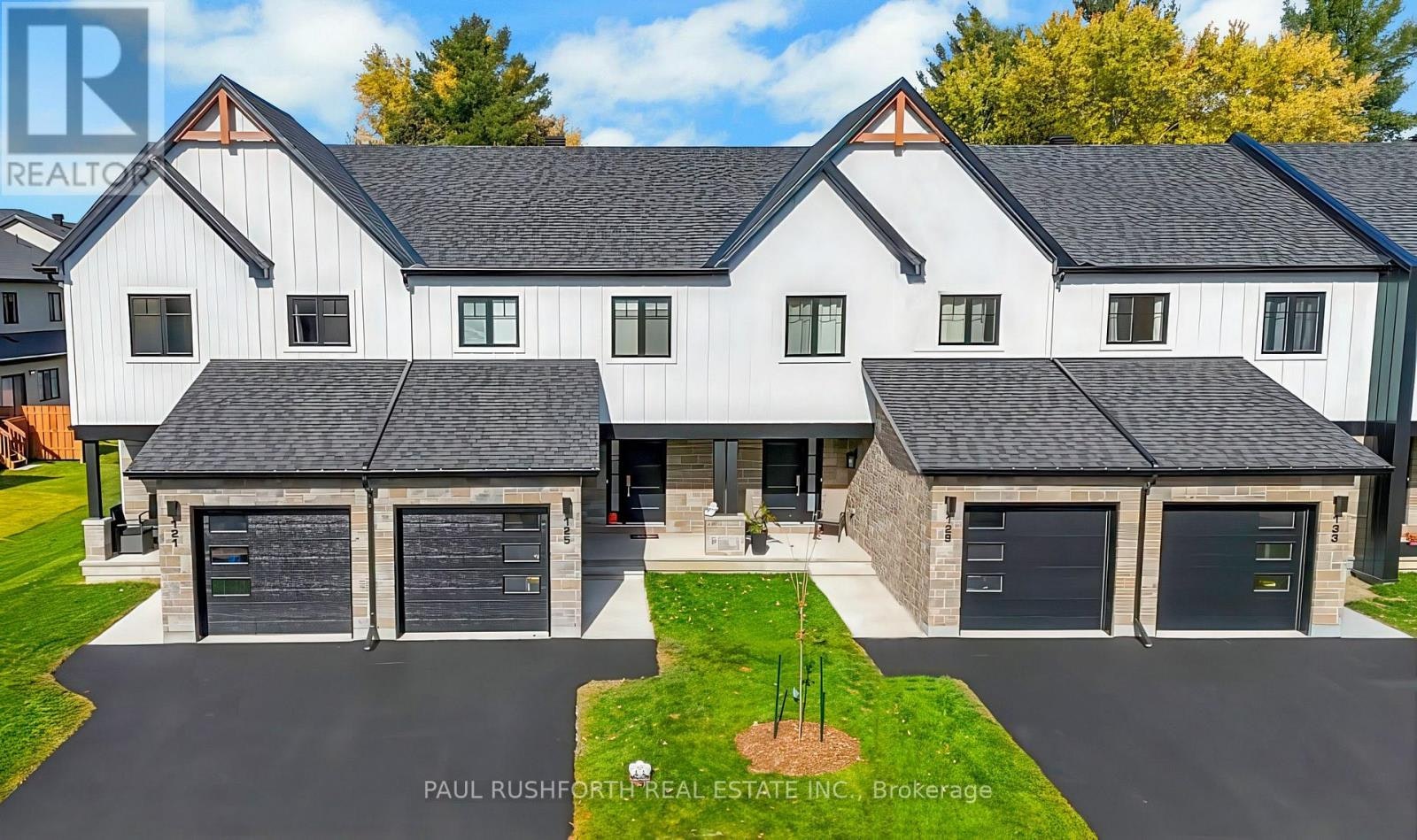 273 Peacock Drive, Russell, ON, K4R 0A1