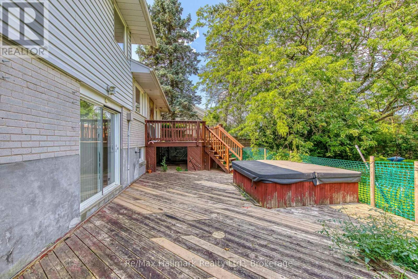 235 Tweedsdale Crescent, Oakville, ON, L6L 4P8 - 33