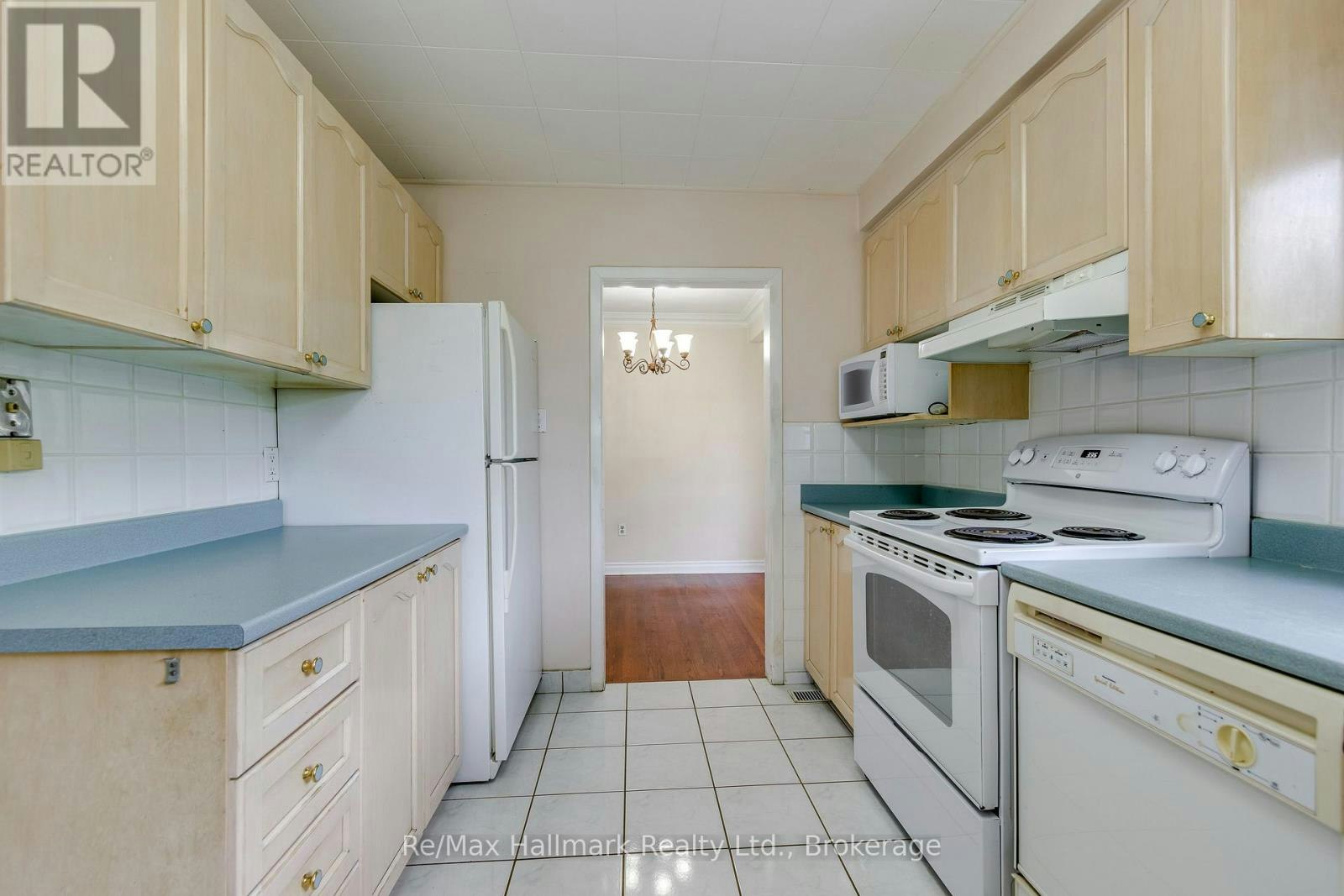 235 Tweedsdale Crescent, Oakville, ON, L6L 4P8 - 17
