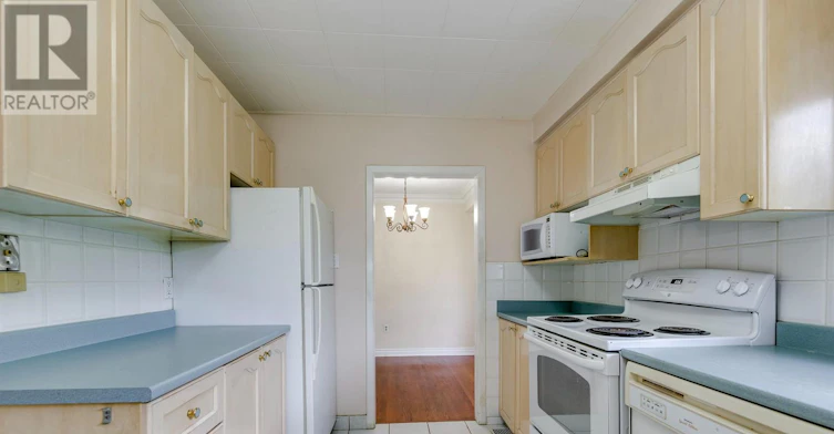 235 Tweedsdale Crescent, Oakville, ON, L6L 4P8 - 17