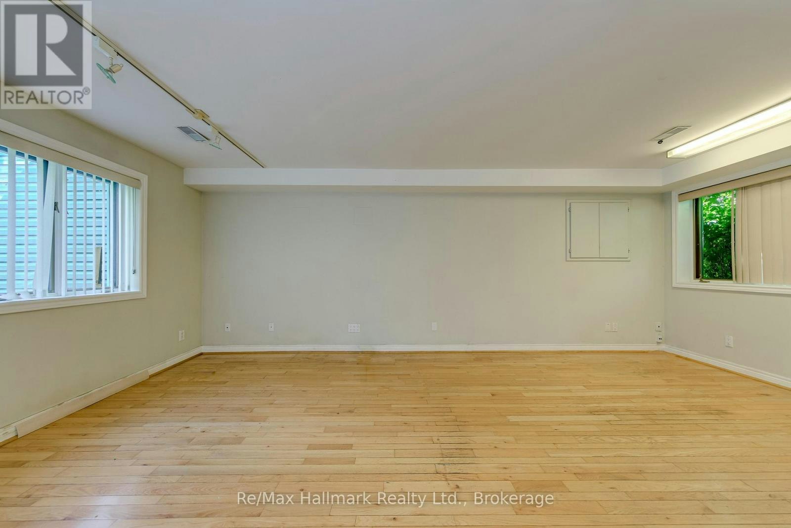 235 Tweedsdale Crescent, Oakville, ON, L6L 4P8 - 7