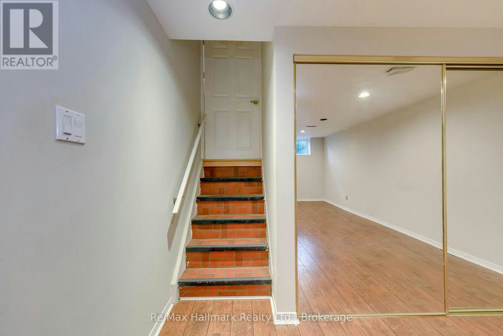 235 Tweedsdale Crescent, Oakville, ON, L6L 4P8 - 27