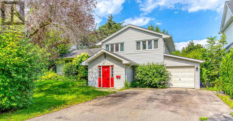 235 Tweedsdale Crescent, Oakville, ON, L6L 4P8
