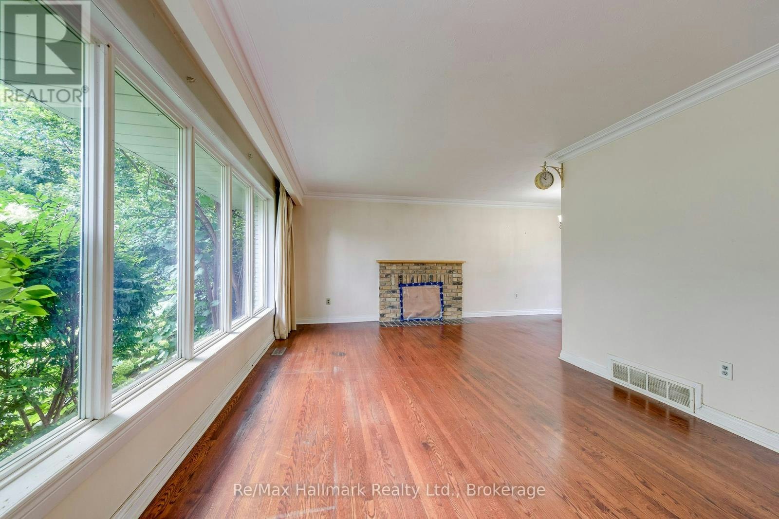235 Tweedsdale Crescent, Oakville, ON, L6L 4P8 - 9