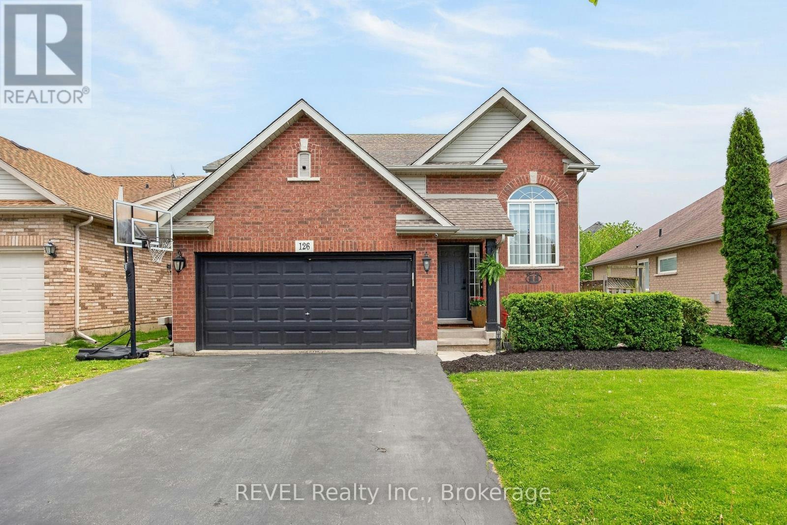 126 Westland Street, St. Catharines, ON, L2S 4E2