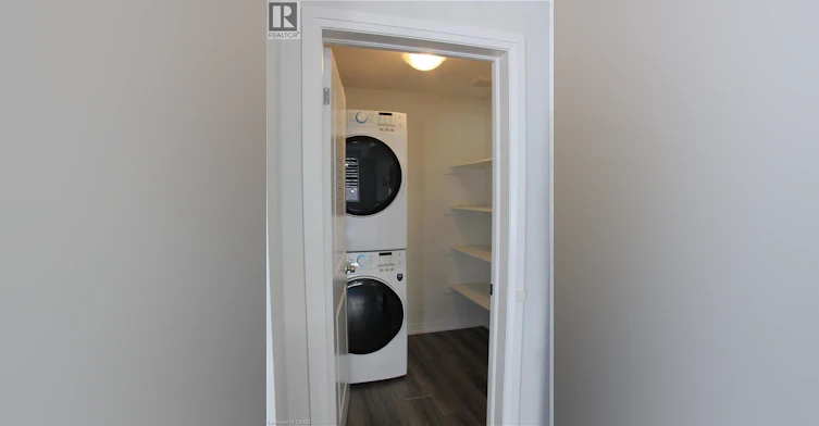 139-155 Equestrian Way, Cambridge, ON, N3E 0E8 - 8