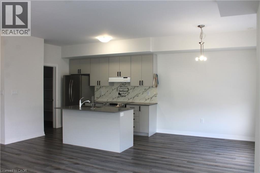 139-155 Equestrian Way, Cambridge, ON, N3E 0E8 - 6