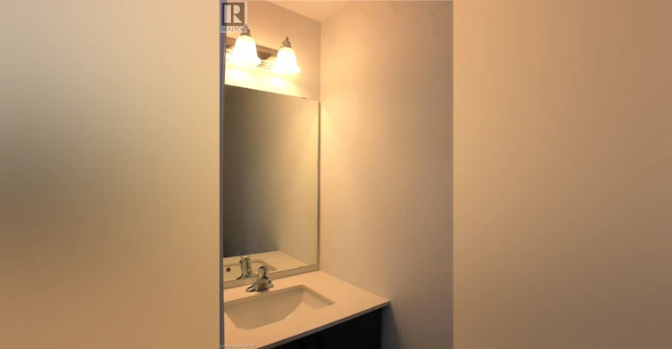 139-155 Equestrian Way, Cambridge, ON, N3E 0E8 - 4