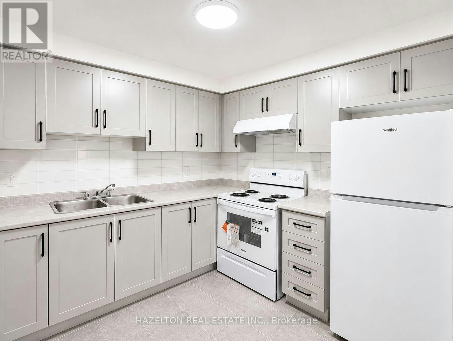 102-57 Parkwoods Village Drive, Toronto, ON, M3A 2X3 - 5