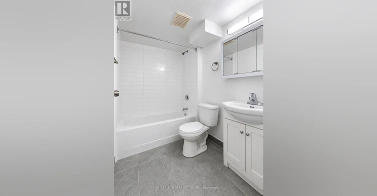 102-57 Parkwoods Village Drive, Toronto, ON, M3A 2X3 - 9