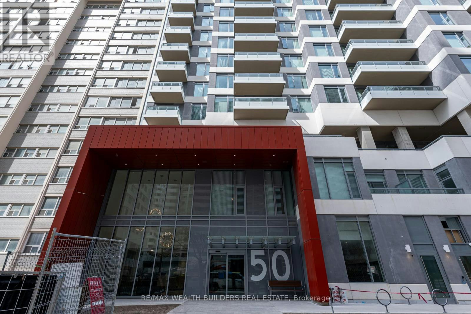 2520-50 Dunfield Avenue, Toronto, ON, M4S 3A4 - 2