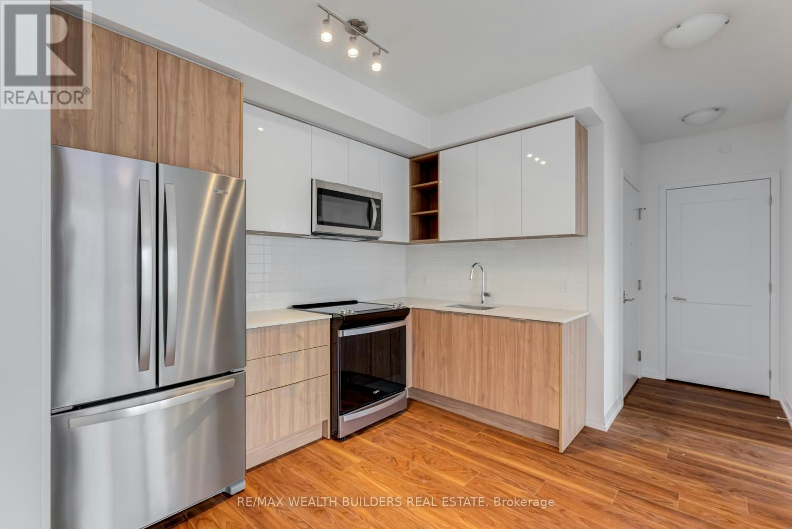 2520-50 Dunfield Avenue, Toronto, ON, M4S 3A4 - 13