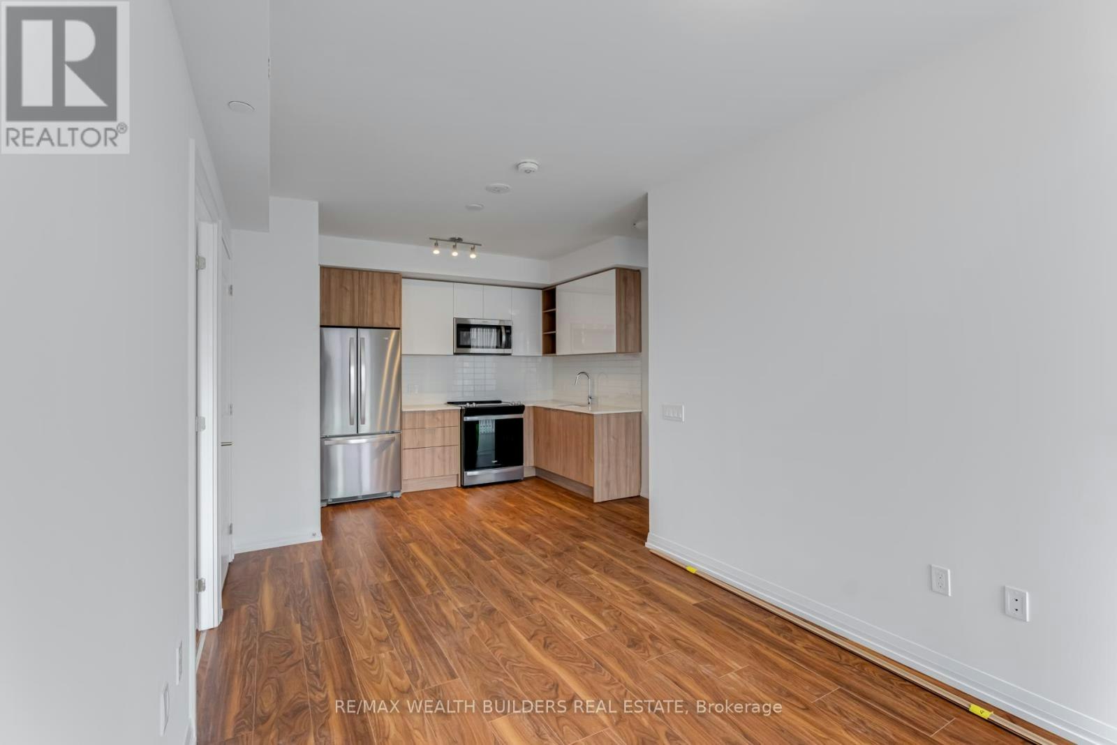 2520-50 Dunfield Avenue, Toronto, ON, M4S 3A4 - 9