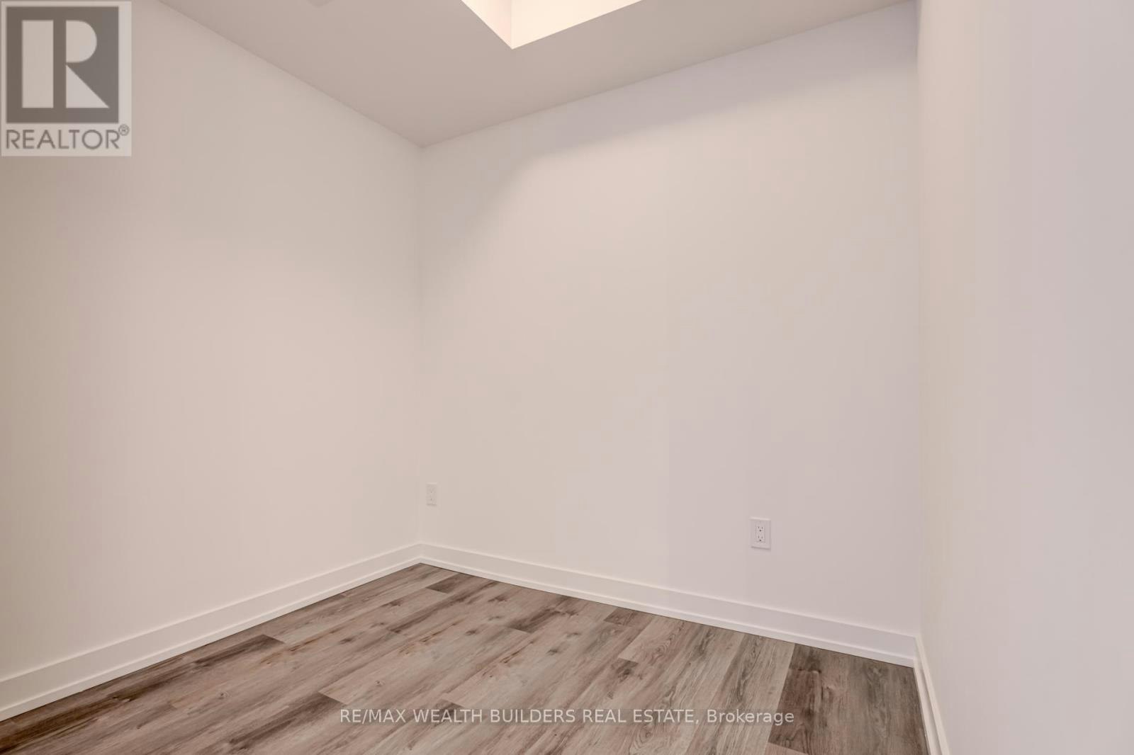 331-28 Eastern Avenue, Toronto, ON, M5A 0Y2 - 8