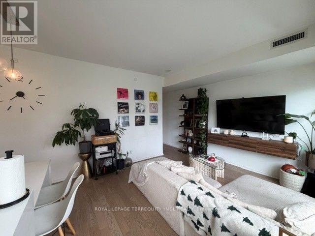 203-12 Bonnycastle Street, Toronto, ON, M5A 0C8 - 13