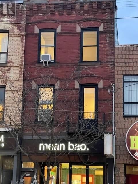 2ND FLR-376 College Street, Toronto, ON, M5T 1S6