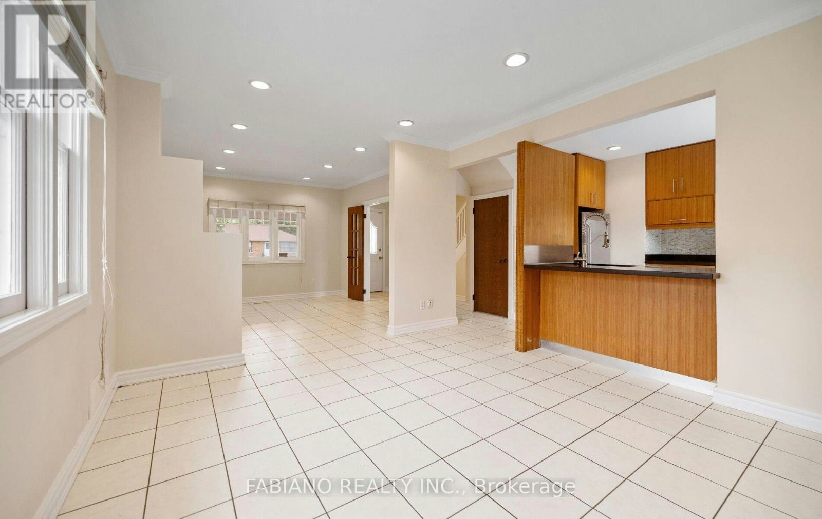 7872 Kipling Avenue, Vaughan, ON, L4L 1Z5 - 12